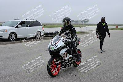 media/Nov-29-2025-TrackDaz (Sat) [[10ae2d9bce]]/Around the Pits/